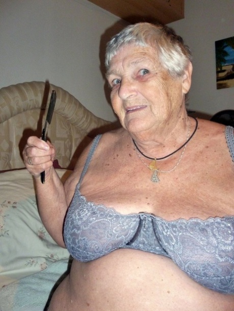 Grandma Libby porn pics