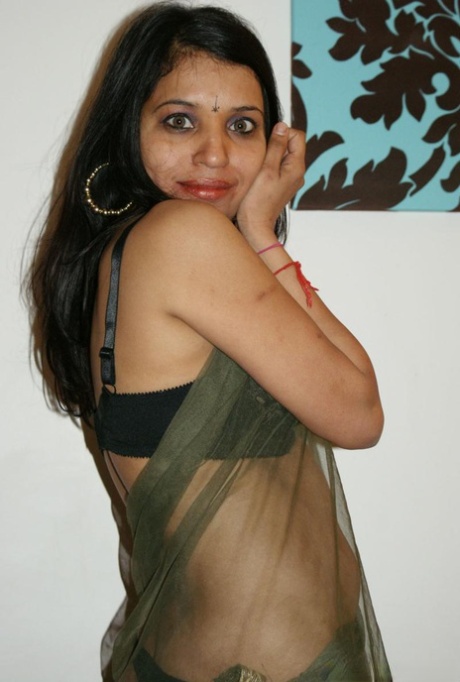 Kavya Sharma free galleries 39