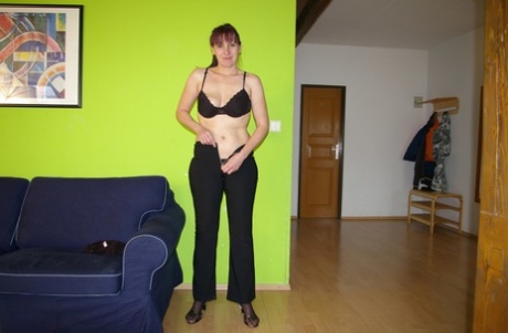 aroused wife xxx photo 1