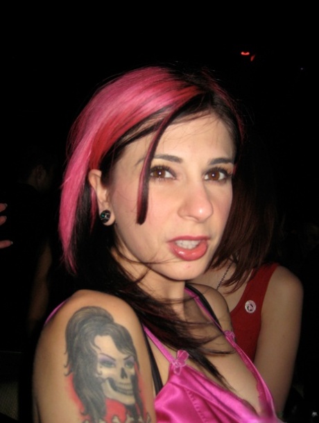 Joanna Angel porn galleries