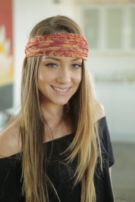 Remy LaCroix hot pictures