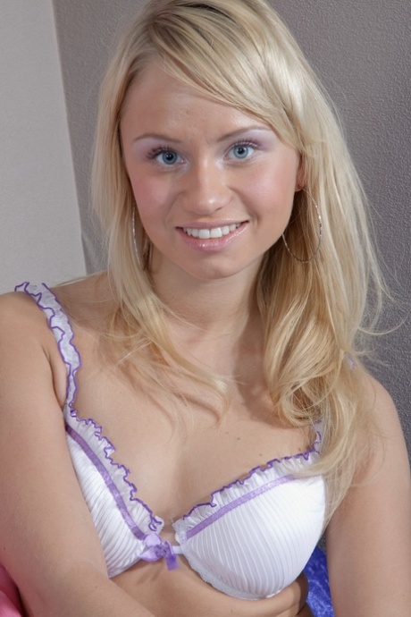 Jessica Miller porno images 14